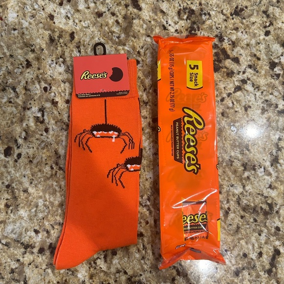 Reese’s “Halloween” Socks & Candy - Picture 4 of 5